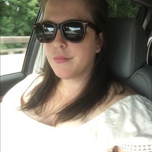 Meet your Posher, Kristen